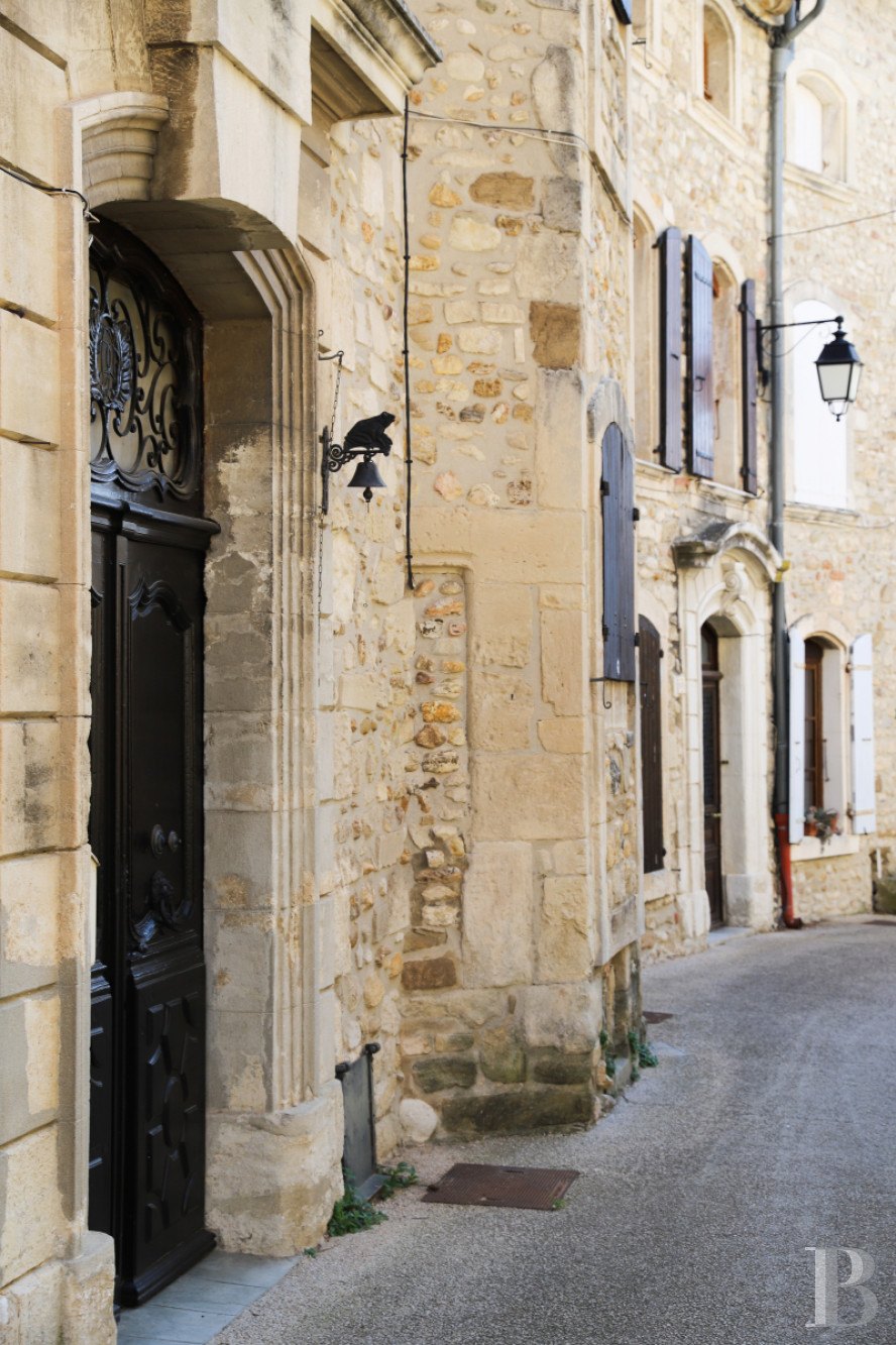 A tastefully renovated village house between Montélimar and Orange in Visan  - photo  n°39